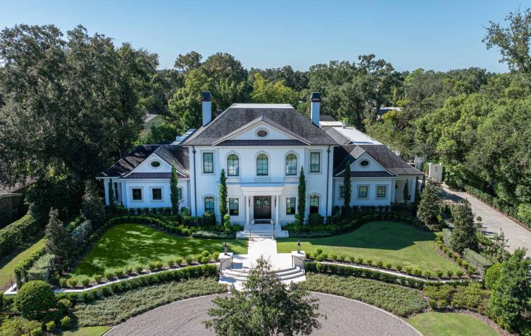 Bayless - Exterior 1