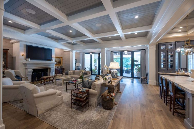 Bayless - Family Room 1