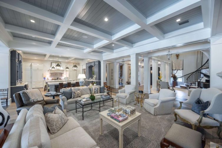 Bayless - Family Room 2