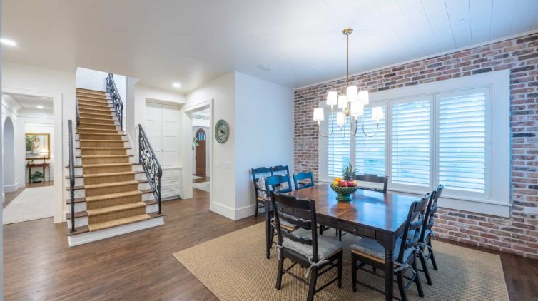 Masters - Breakfast Nook 3