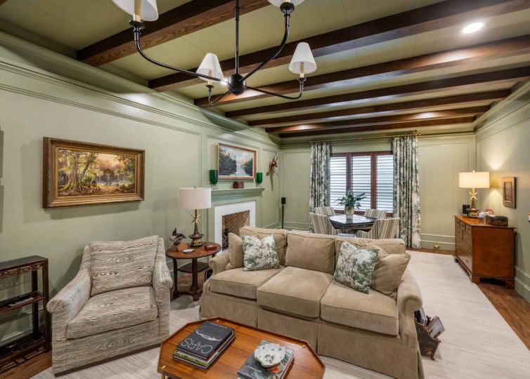 Masters - Living Room 2